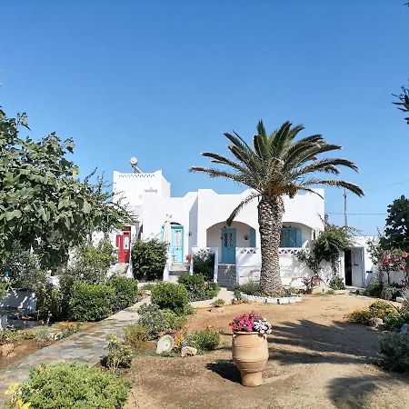 Nyfes Traditional Boutique Frosyni Skyros Buitenkant foto