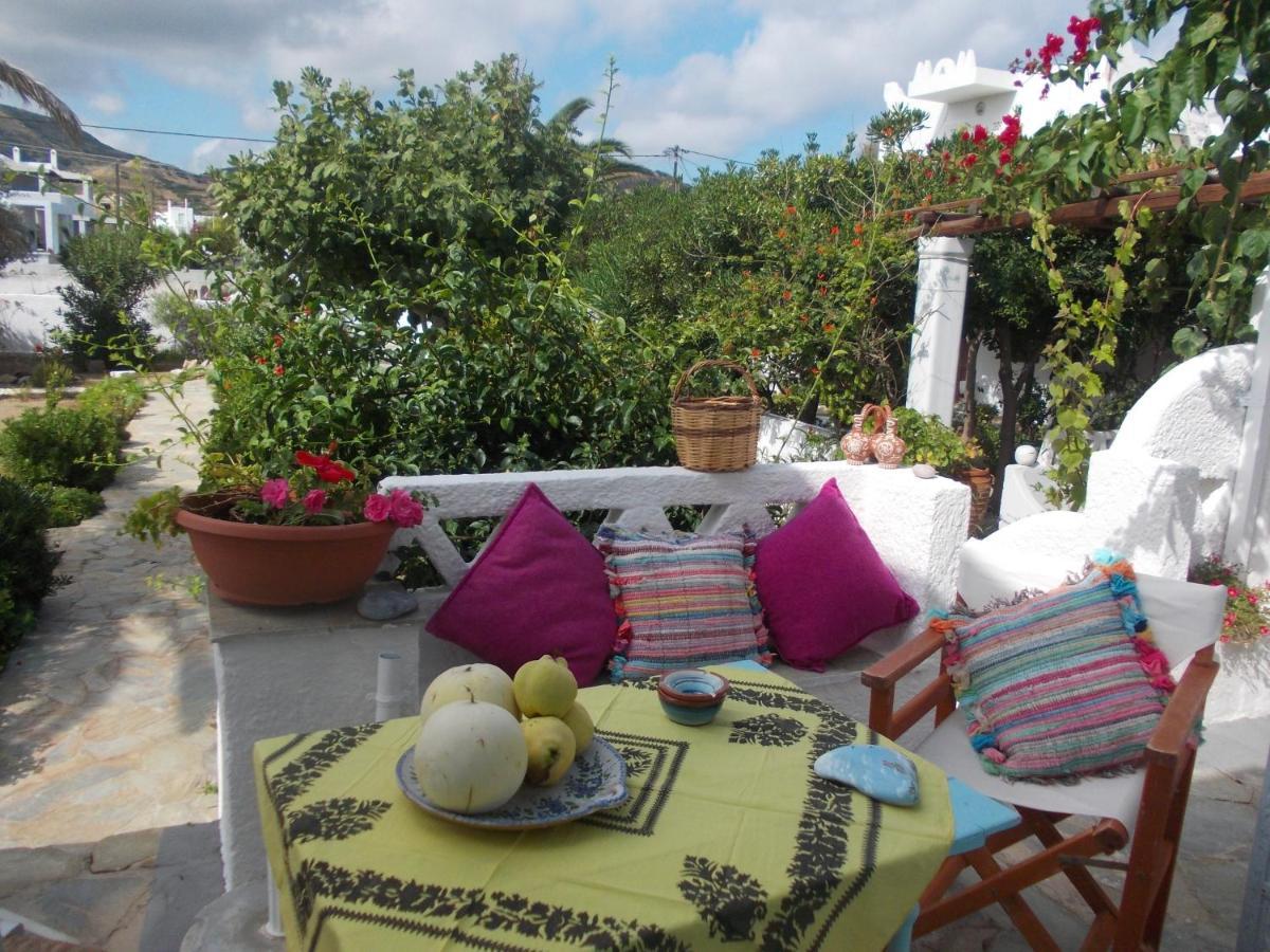 Nyfes Traditional Boutique Frosyni Skyros Buitenkant foto