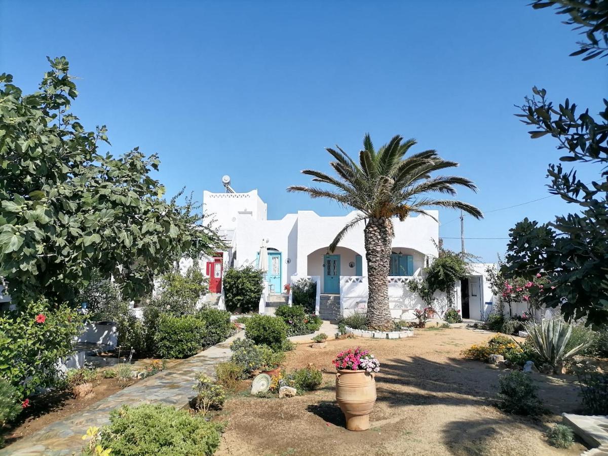 Nyfes Traditional Boutique Frosyni Skyros Buitenkant foto